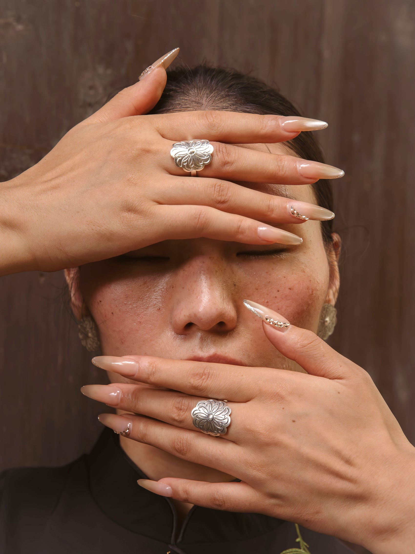Chrysanthemum Grace Ring
